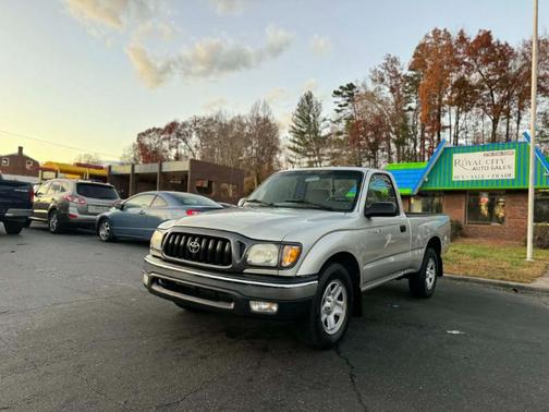 2004 Toyota Tacoma Base