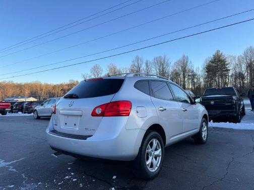 2010 Nissan Rogue SL