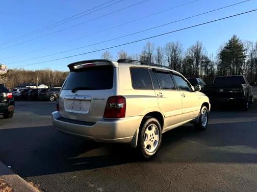 2005 Toyota Highlander Limited