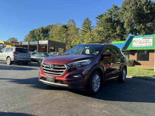 2016 Hyundai TUCSON SE