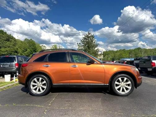 2003 INFINITI FX35 Base