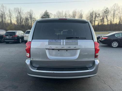 2016 Dodge Grand Caravan AVP/SE