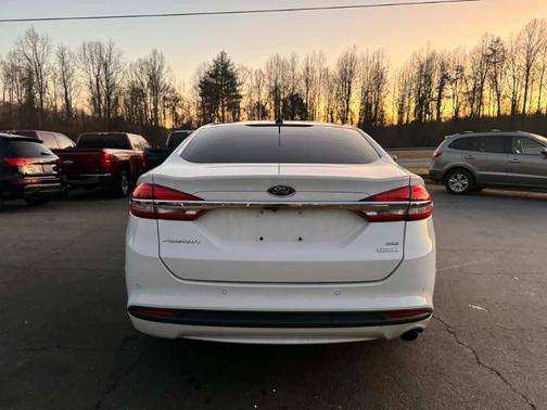 2017 Ford Fusion SE