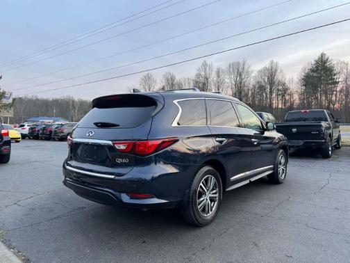 2016 INFINITI QX60 Base