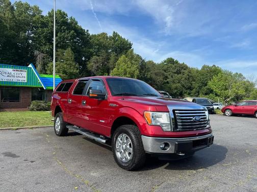Red 2014 Ford F-150 XLT