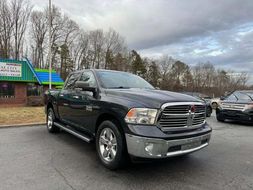 2014 RAM 1500 SLT