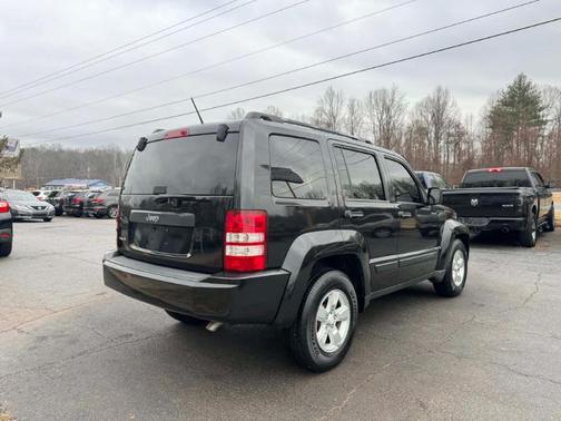 2009 Jeep Liberty Sport