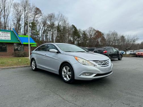 2013 Hyundai SONATA Limited