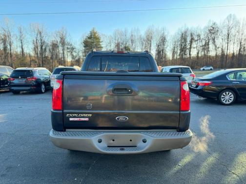 2001 Ford Explorer Sport Trac Base