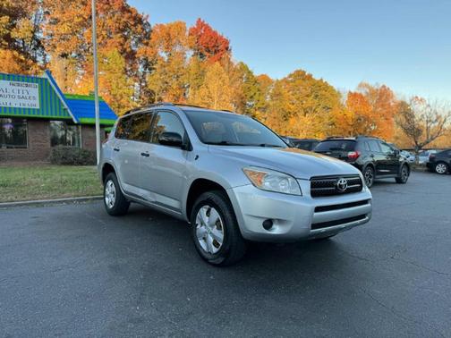 2007 Toyota RAV4 Base