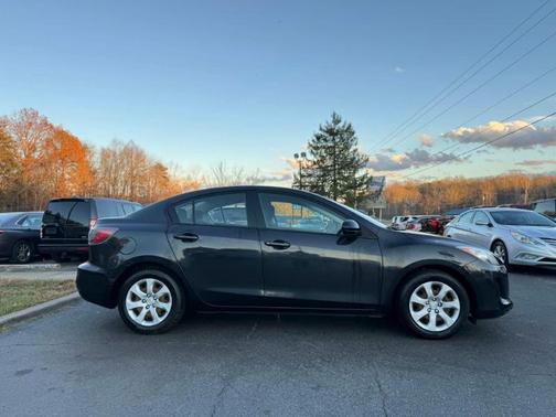 2013 Mazda Mazda3 i SV