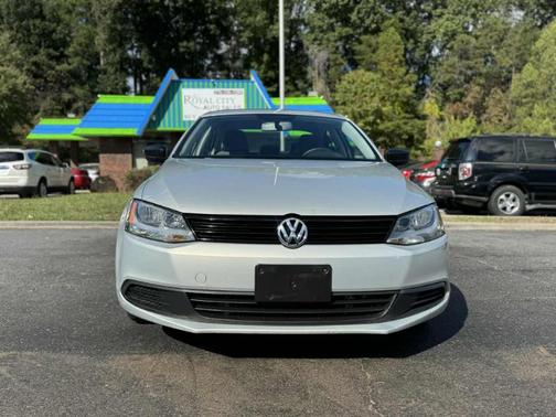 2012 Volkswagen Jetta Base