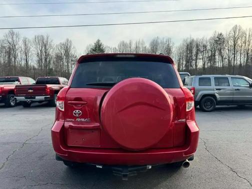 2007 Toyota RAV4 Sport