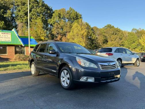 2010 Subaru Outback 2.5 i Premium
