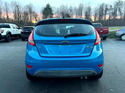 2012 Ford Fiesta SE