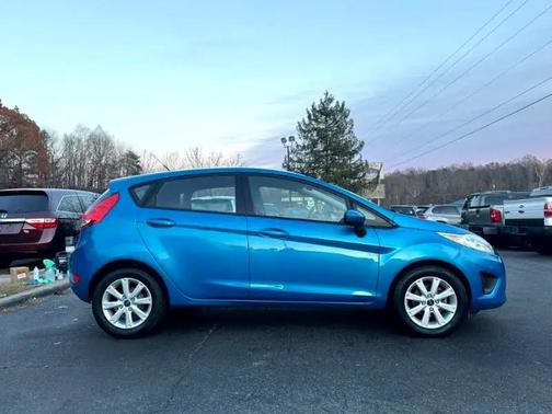 2012 Ford Fiesta SE