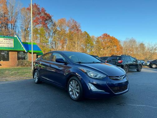 2014 Hyundai ELANTRA SE