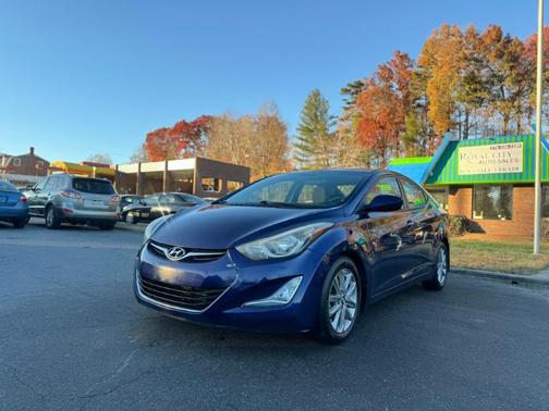 2014 Hyundai ELANTRA SE