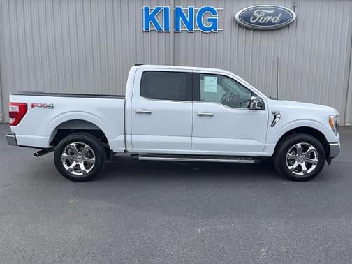 OXFORD WHITE 2023 Ford F-150 LARIAT Truck