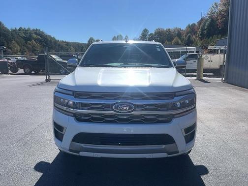 2024 Ford Expedition PLATINUM