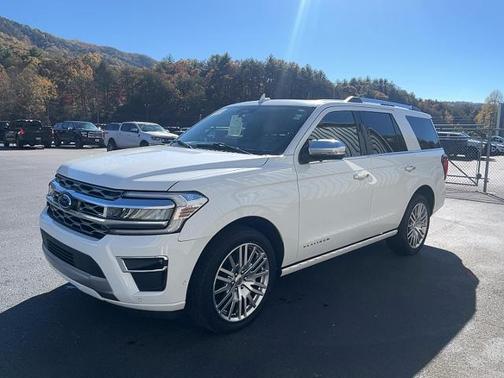 2024 Ford Expedition PLATINUM