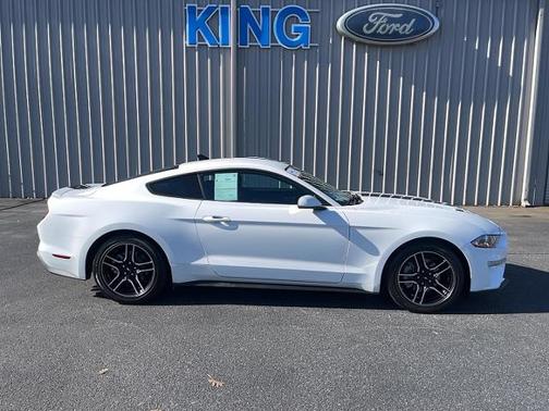 2023 Ford Mustang PREMIUM
