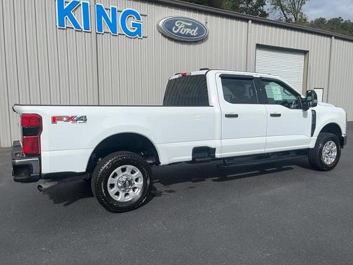 2024 Ford F-250 XLT