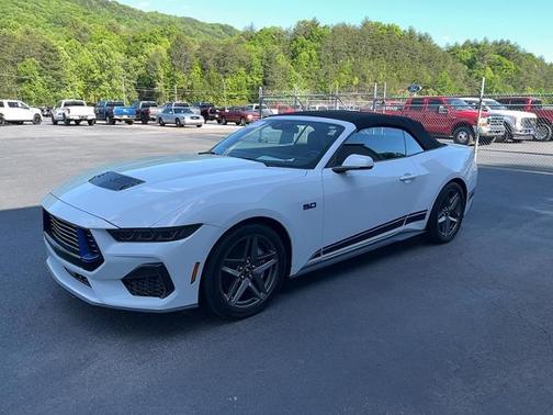 OXFORD WHITE 2025 Ford Mustang GT PREMIUM