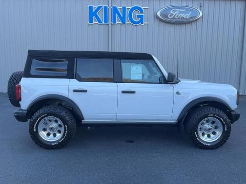 2024 Ford Bronco BLACK DIAMOND