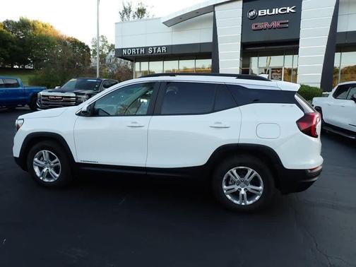 2022 GMC Terrain SLE