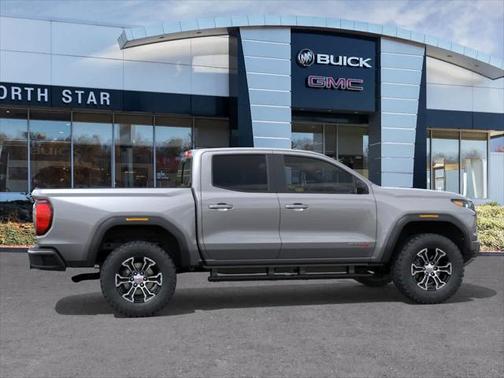 2025 GMC Canyon Base