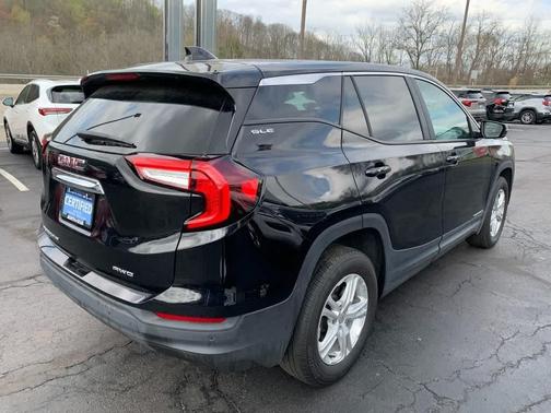 Ebony Twilight Metallic 2023 GMC Terrain SLE