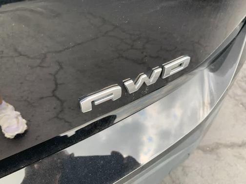 Ebony Twilight Metallic 2023 GMC Terrain SLE