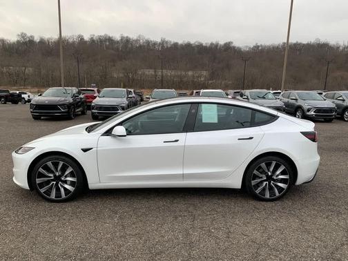 2024 Tesla Model 3 Long Range