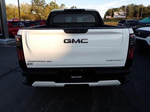 2025 GMC Sierra EV Extended Range Denali