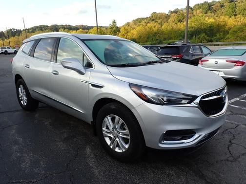 2020 Buick Enclave Essence