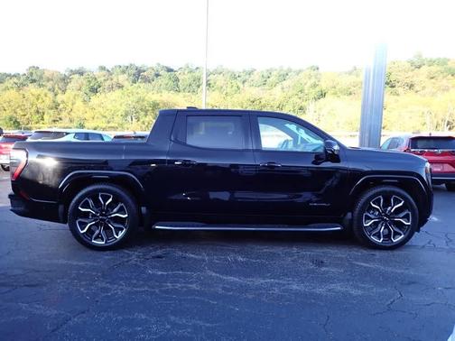 2025 GMC Sierra EV Extended Range Denali