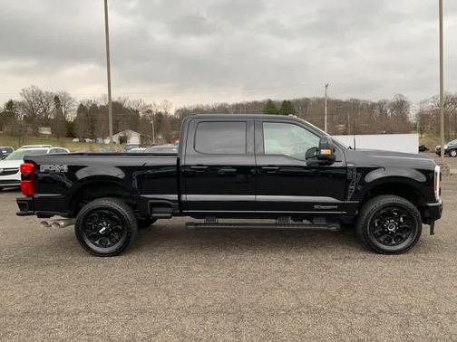 Agate Black 2024 Ford F-350 Lariat