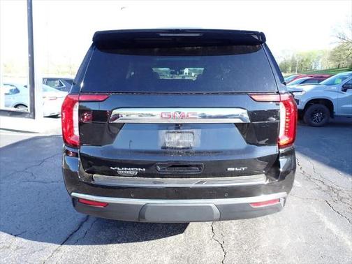 2022 GMC Yukon XL SLT