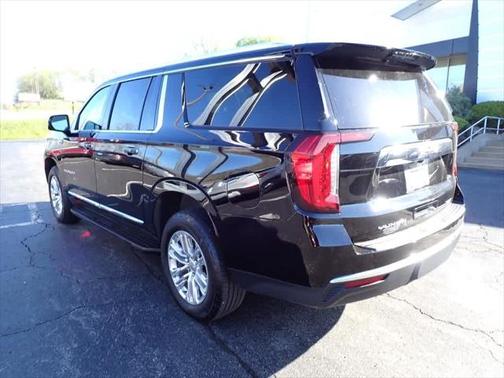 2022 GMC Yukon XL SLT