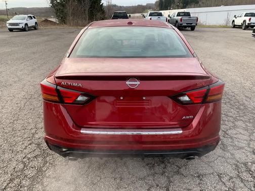 2023 Nissan Altima 2.5 SR