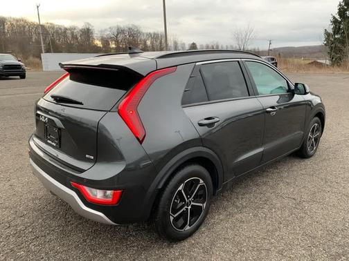 2025 Kia Niro EX