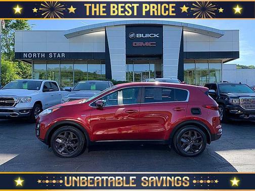 Hyper Red 2022 Kia Sportage LX