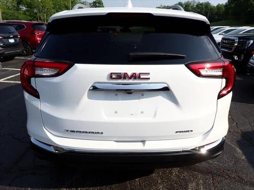2022 GMC Terrain SLT