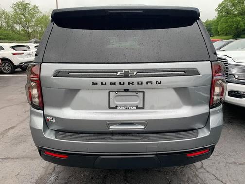Sterling Gray Metallic 2023 Chevrolet Suburban Z71
