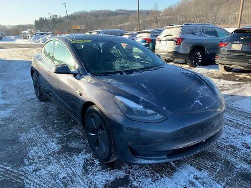 2023 Tesla Model 3 Standard Range