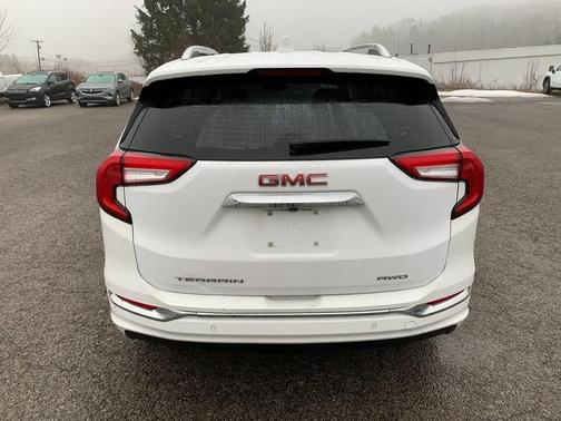 2023 GMC Terrain Denali