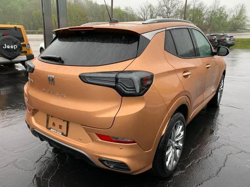 Copper Ice Metallic 2025 Buick Encore GX Avenir