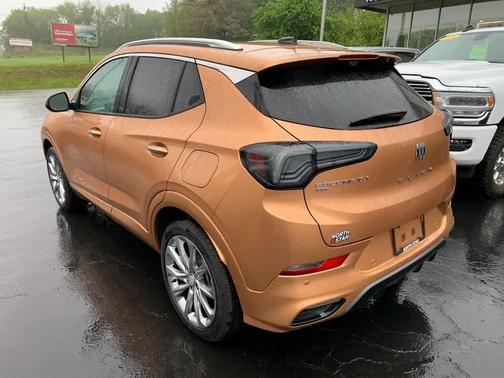 Copper Ice Metallic 2025 Buick Encore GX Avenir
