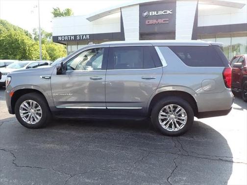 2022 GMC Yukon SLT